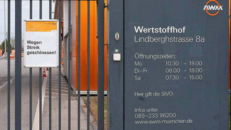 Die Wertstoffhöfe in München sind am Dienstag geschlossen. Die Wertstoffhöfe in München sind am Dienstag geschlossen.