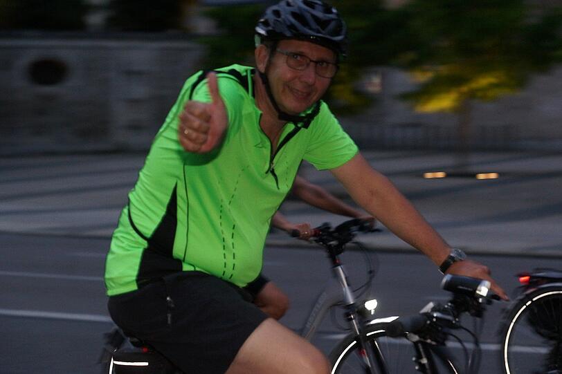 Tausende Münchner waren bei der sechsten Münchner Radlnacht dabei. Die Bilder.