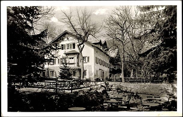 Der Gasthof Hinterbrühl – schätzungsweise in den 1930er-Jahren. Der Gasthof Hinterbrühl – schätzungsweise in den 1930er-Jahren.
