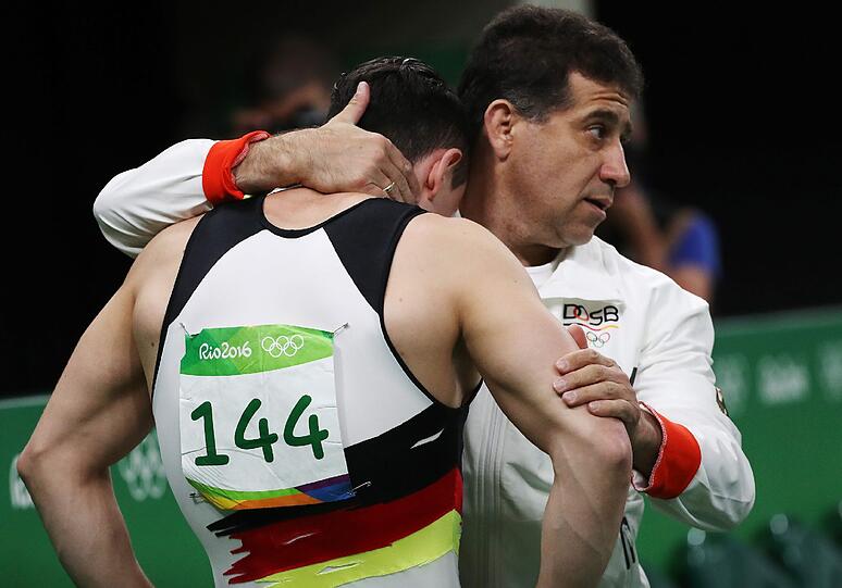 Trotz eines Kreuzbandrisses hat Andreas Toba weitergeturnt. Die Bilder aus Rio.