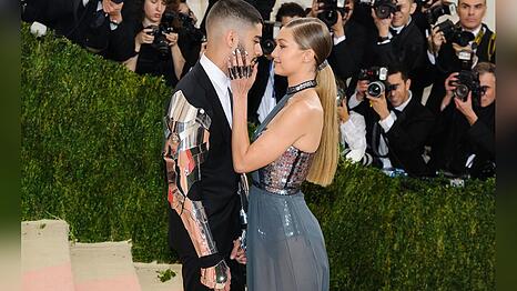 Zayn Malik und Gigi Hadid 2016 bei der Met Gala.