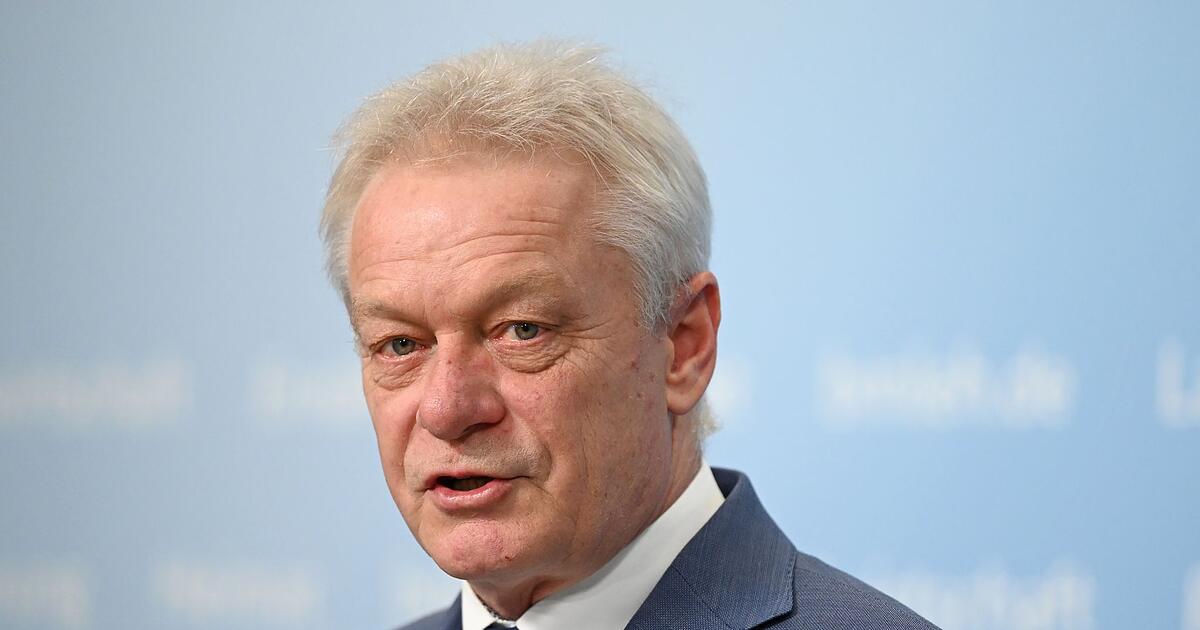 Minister-Rainer-f-r-Video-berwachung-in-Schlachth-fen