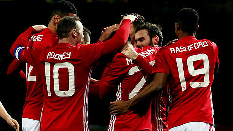 Manchester United gewinnt souverän gegen Hull City.