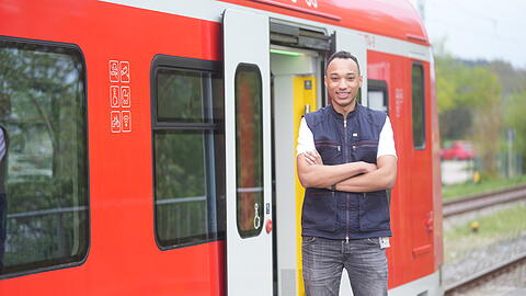 Jannes Strahl (23), Lokführer und Mitarbeiter in der Leitstelle der S-Bahn München.