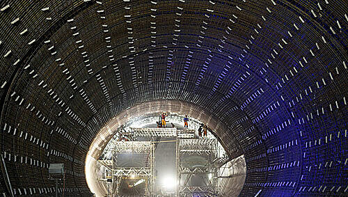 Arbeiten am Gotthard-Basistunnel Arbeiten am Gotthard-Basistunnel