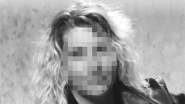 Ulrike M. : Im Internet hatte sie einen anderen Mann kennengelernt, da soll ihr Mann ausgerastet sein. Ulrike M. : Im Internet hatte sie einen anderen Mann kennengelernt, da soll ihr Mann ausgerastet sein.