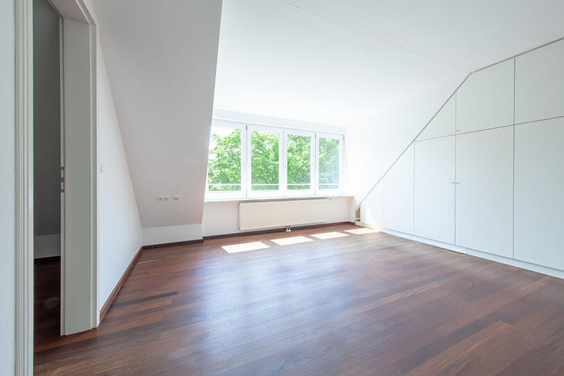 Weitere Bilder aus dem Exposé der Traum-WG in Schwabing.