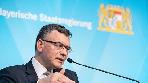 Bayerns Staatskanzleichef Florian Herrmann in München.