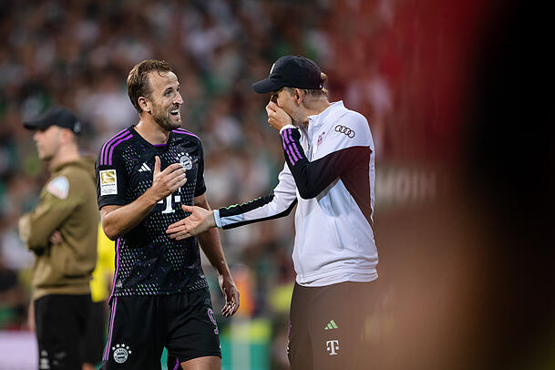 Thomas Tuchel gratulierte Harry Kane zu seinem Debüt. Thomas Tuchel gratulierte Harry Kane zu seinem Debüt.