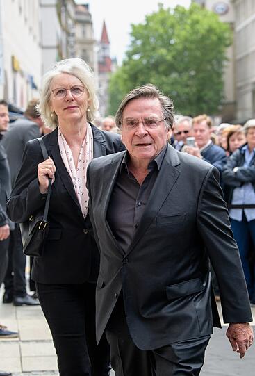Elmar Wepper zusammen mit seiner Frau Anita.