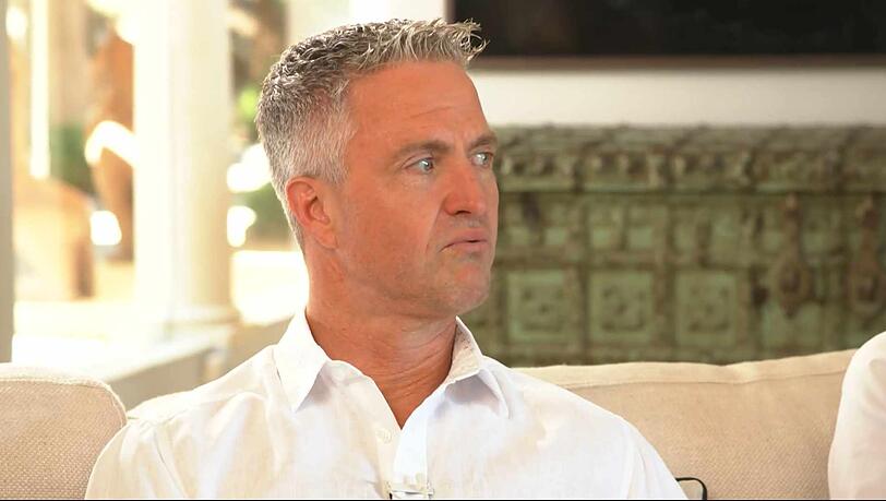 Ralf Schumacher wirkt im RTL-Interview nicht nur entspannt und locker, einige Fragen sind ihm sichtlich unangenehm. Ralf Schumacher wirkt im RTL-Interview nicht nur entspannt und locker, einige Fragen sind ihm sichtlich unangenehm.