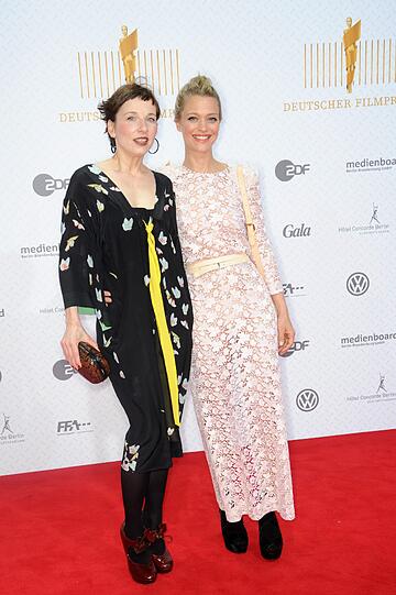 Heike Makatsch mit Meret Becker