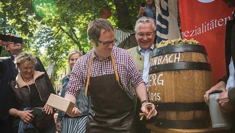 Bilder vom Eröffnungstag des Erlanger Bergkirchweih! Bilder vom Eröffnungstag des Erlanger Bergkirchweih!