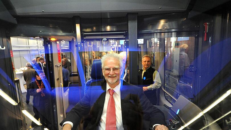 MVG-Chef Herbert König verspricht Verbesserungen bei Bus, Bahn und Tram. MVG-Chef Herbert König verspricht Verbesserungen bei Bus, Bahn und Tram.