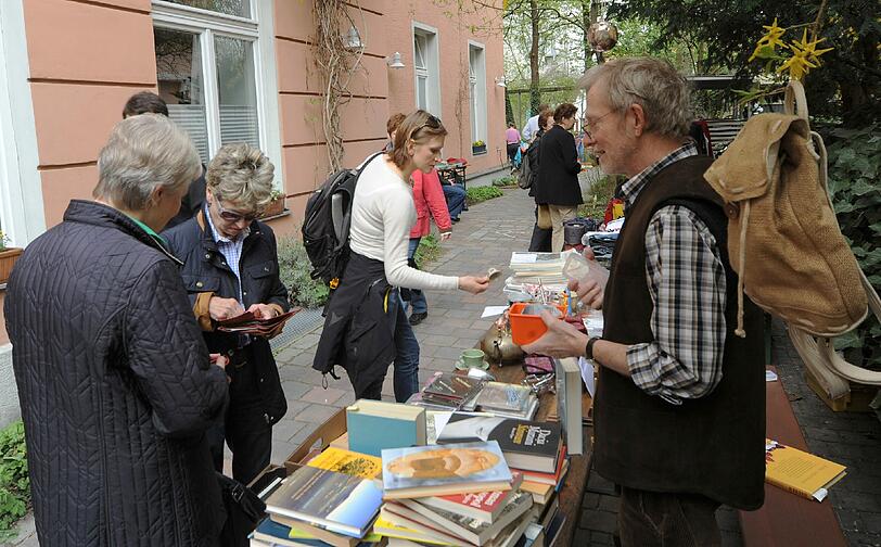 Hofflohmarkt in der Metzstraße