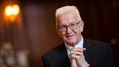 15 Jahre lang pr&auml;gte Kretschmann die Politik in Baden-W&uuml;rttemberg - nun freut er sich, dass es vorbei ist.