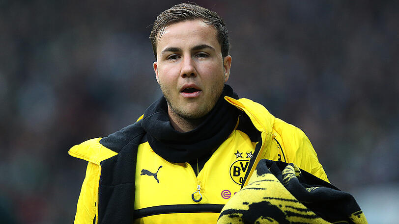 Mario Götze: Das Sorgenkind des deutschen Fußballs. Seit seinem goldenen WM-Tor von Rio 2014 wurde das inzwischen 24 Jahre alte Toptalent kritisch beäugt wie kein anderer. Beim FC Bayern fast nie top, zurück in Dortmund nun seit Monaten prominentester Ausfall der Liga: Eine Stoffwechselstörung soll der Grund seiner Muskelverletzungen und Gewichtsprobleme sein.