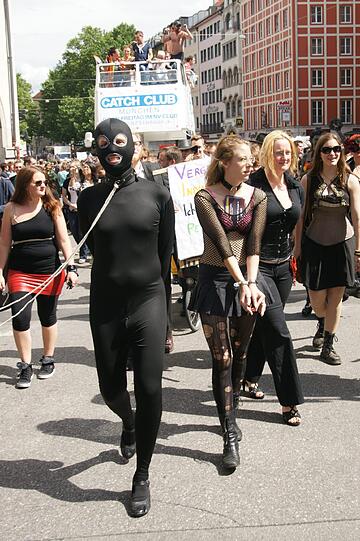 Sehen Sie hier die besten Bilder vom CSD in München.