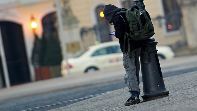 Überall nur nicht in der Schule: In Bayern werden immer mehr Bußgelder gegen notorische Schulschwänzer verhängt. (Symbolbild) Überall nur nicht in der Schule: In Bayern werden immer mehr Bußgelder gegen notorische Schulschwänzer verhängt. (Symbolbild)