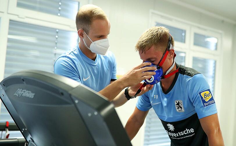 Wer war im Urlaub fleißig - und wer hat das Training schleifen lassen? Am Montag haben die Löwen nach der Sommerpause den obligatorischen Leistungscheck absolviert.