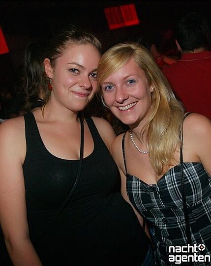"Big Bill Bar" im Ruby (Freitag 11.11.2011). Mehr Fotos von dieser Party sehen Sie unter: