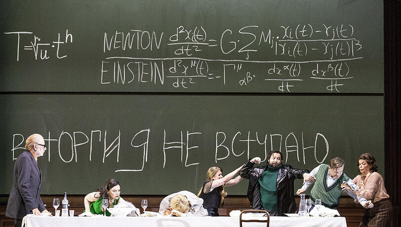 "Der Idiot" in der Felsenreitschule