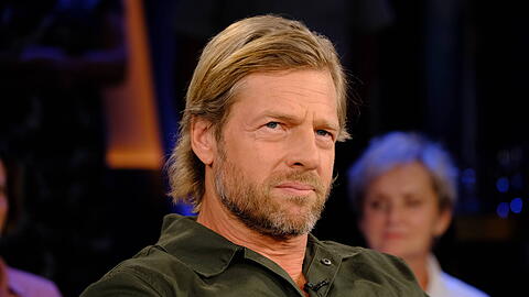Ein Star aus "Dahoam is Dahoam" erzählt von Geheimgesprächen mit Schauspieler Henning Baum. Worüber wurde geredet?
