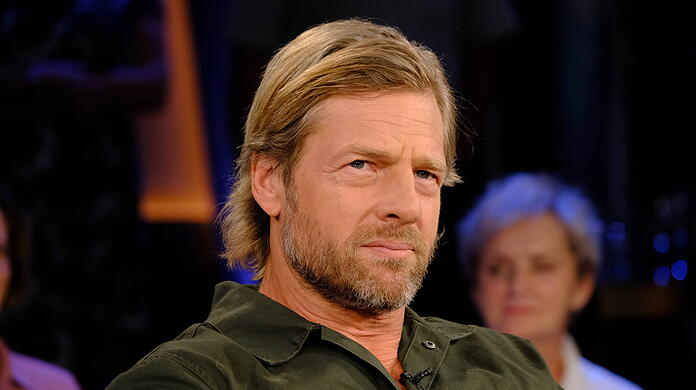 Ein Star aus "Dahoam is Dahoam" erzählt von Geheimgesprächen mit Schauspieler Henning Baum. Worüber wurde geredet?