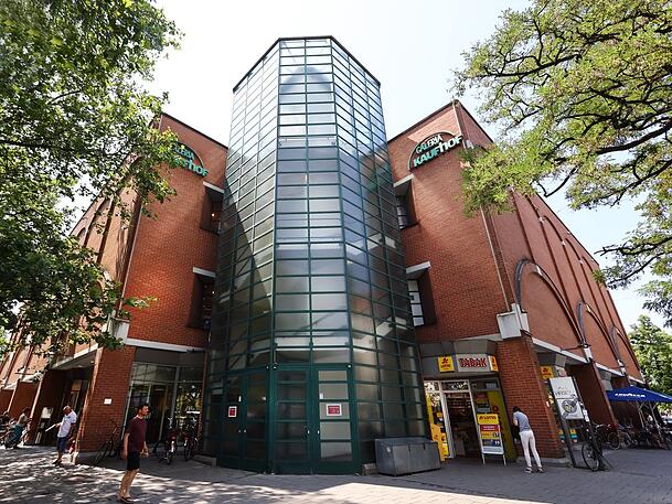 Den Galeria Kaufhof am Rotkreuzplatz will Benko eigentlich verkaufen. Den Galeria Kaufhof am Rotkreuzplatz will Benko eigentlich verkaufen.