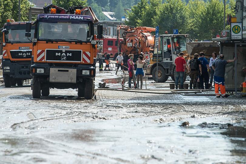 Aufräumarbeiten in Passau sind im Gange: Aktuelle Bilder von der sich langsam entspannenden Lage nach dem Hochwasser in Bayern