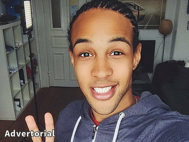Mit diesem Selfie demonstriert Simon Desue seine Schnappschuss-Tipps