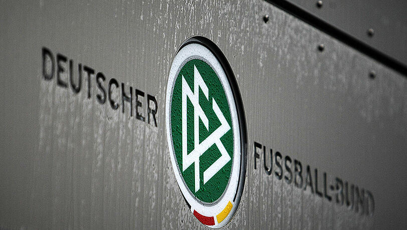 Was passierte mit der Zahlung an die FIFA? Der DFB forscht nach 6,7 Millionen Euro. Was passierte mit der Zahlung an die FIFA? Der DFB forscht nach 6,7 Millionen Euro.