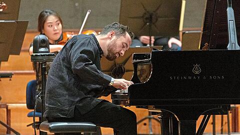 Igor Levit und das Symphonieorchester des Bayerischen Rundfunks im Herkulessaal der Residenz. Foto: Astrid Ackermann