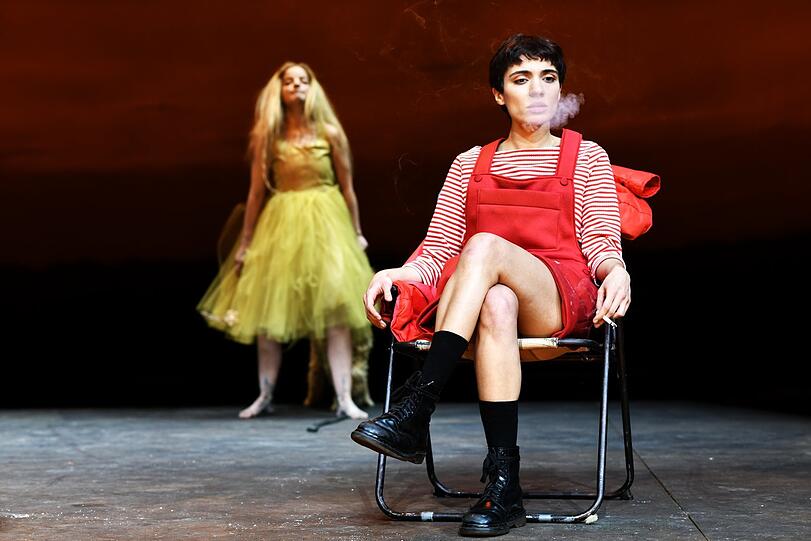 Anna Stein und Maral Keshavarz.