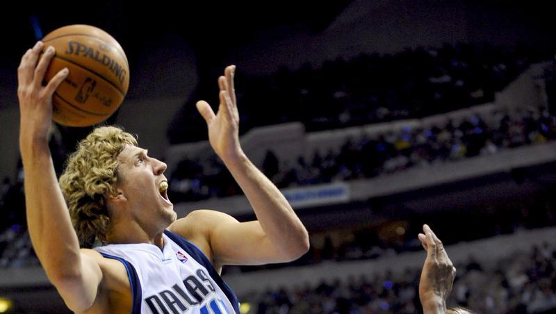 Überragend: Deutschlands Basketball-Superstar Dirk Nowitzki. Überragend: Deutschlands Basketball-Superstar Dirk Nowitzki.