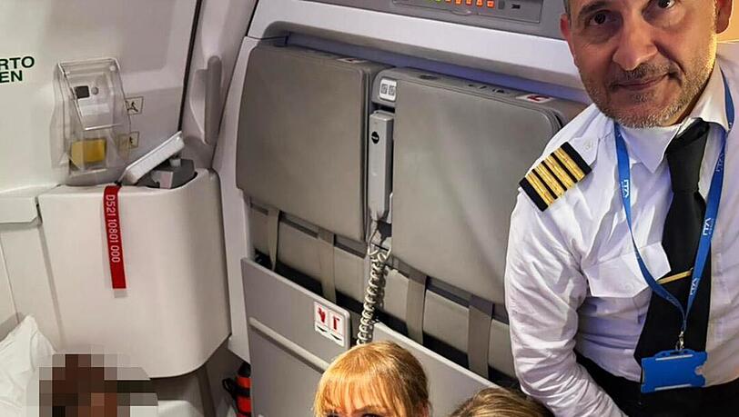 Auf dem Flug aus dem Senegal nach Italien hat eine Passagierin ein Kind zur Welt gebracht. (Foto: Handout)