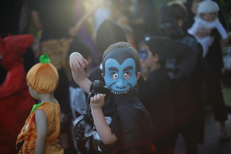 Weltweit feierten die Menschen Halloween. Wir zeigen die Gruseligsten Bilder!