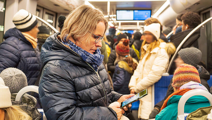 Nichts geht mehr in der Münchner U-Bahn: Derzeit sind keine Mails, kein Chat und kein Anruf möglich.