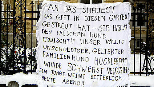 Sie haben den falschen Hund erwischt“: Das Laken von Hundehalter Bruno K. Im selben Haus wohnt der Besitzer zweier im Viertel bekannter, gefährlicher Hunde Sie haben den falschen Hund erwischt“: Das Laken von Hundehalter Bruno K. Im selben Haus wohnt der Besitzer zweier im Viertel bekannter, gefährlicher Hunde