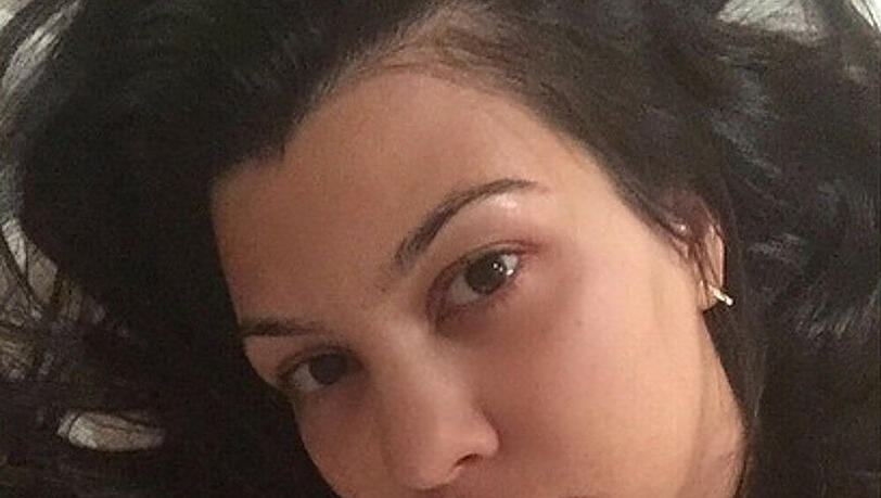Ihre Fans lieben sie auch ohne Make-up: Kourtney Kardashian Ihre Fans lieben sie auch ohne Make-up: Kourtney Kardashian