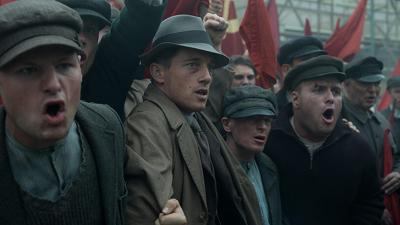 Babylon Berlin: Gereon Rath (VOLKER BRUCH)