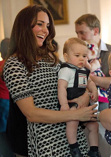 Herzogin Kate mit dem kleinen George in Neuseeland.