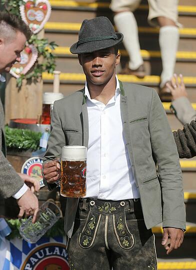 Fesch schaut Bayern-Neuzugang und Flügelflitzer Douglas Costa aus.