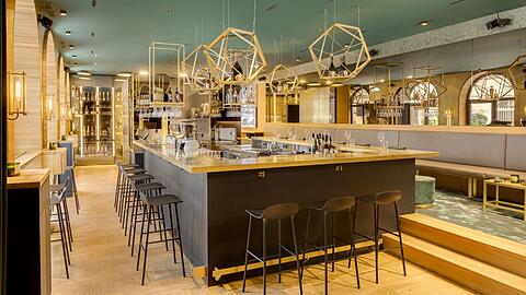 Die Bar Kubaschewski ist das neue In-Lokal in der Altstadt...