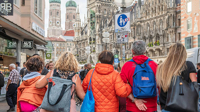 Immer mehr Läden in der Münchner Innenstadt schließen. Jetzt hat es die Yves-Rocher-Filiale am Marienplatz getroffen. (Archivbild)