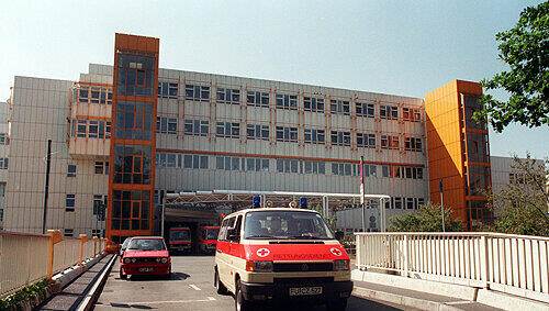Das Klinikum in Fürth: Hier geschah das schreckliche Versehen, das eine betagte Patientin das Leben kostete. Das Klinikum in Fürth: Hier geschah das schreckliche Versehen, das eine betagte Patientin das Leben kostete.