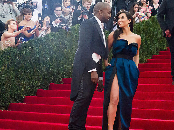 Verliebt, verlobt, verheiratet: Kanye West und Kim Kardashian