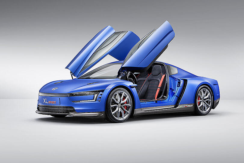 Schnittig, flach, schnell: Die VW-Studie XL Sport debütiert in Paris.