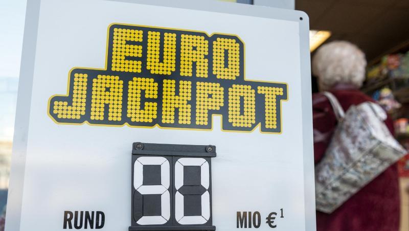 Bei den 90 Millionen Euro handelt es sich um den höchsten jemals in Nordrhein-Westfalen erreichten Lotteriegewinn. Bei den 90 Millionen Euro handelt es sich um den höchsten jemals in Nordrhein-Westfalen erreichten Lotteriegewinn.