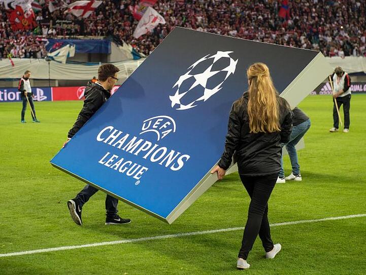 Die UEFA verschiebt die Endspiele der Europacup-Wettbewerbe.